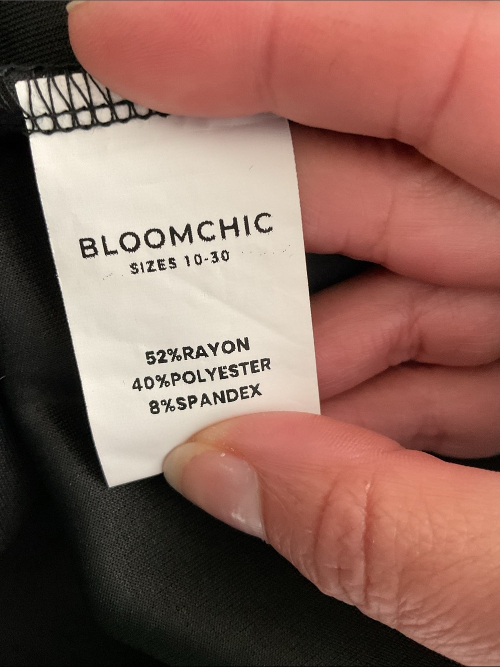 BloomChic V-Neck Tank - Picture 5 of 7